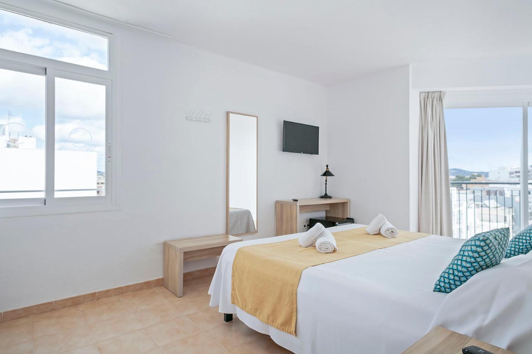 Suncoast Ibiza Hotel - Adults Only - Figueretas Exteriör bild